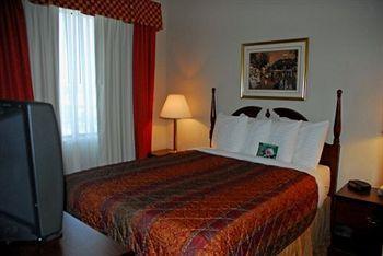 Chisholm Suite Hotel Duncan Eksteriør billede