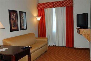Chisholm Suite Hotel Duncan Eksteriør billede